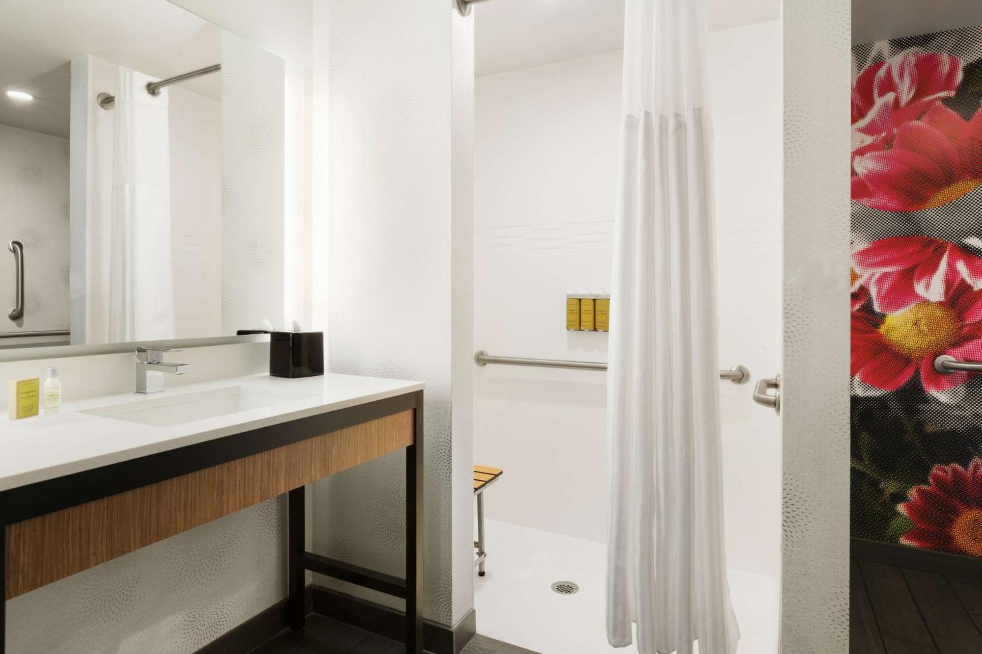 Hilton Garden Inn Боулдер Экстерьер фото