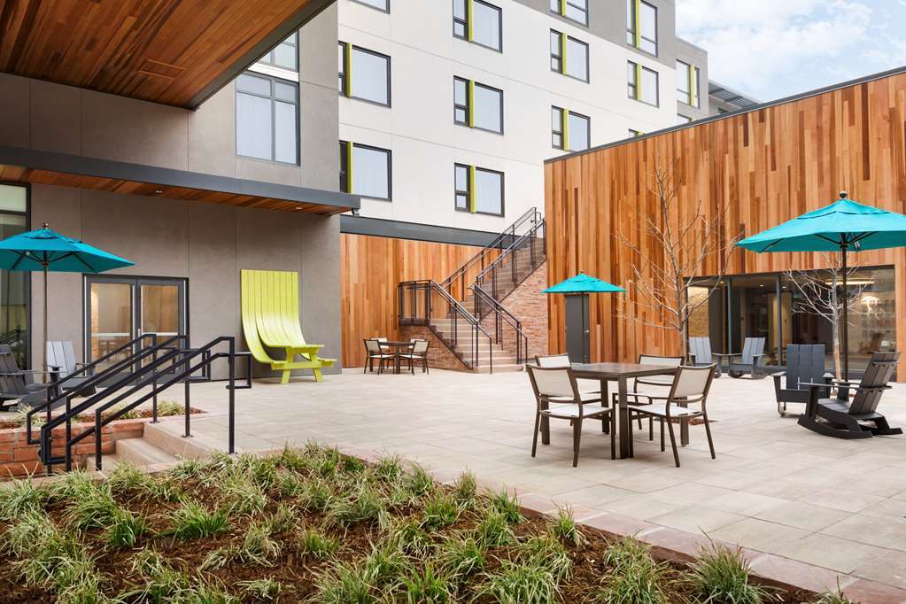 Hilton Garden Inn Боулдер Экстерьер фото